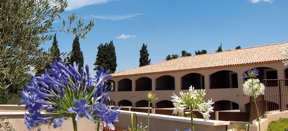 Mas De Valrugues Holifrance Aparthotel Saint-Remy-de-Provence Exterior photo
