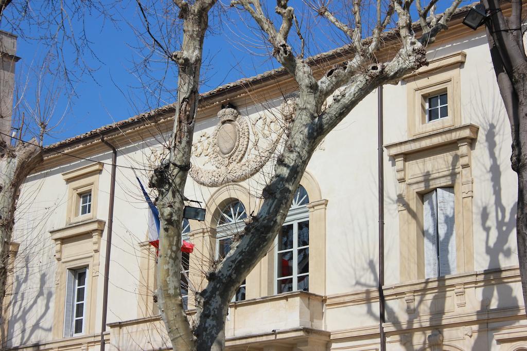 Mas De Valrugues Holifrance Aparthotel Saint-Remy-de-Provence Exterior photo