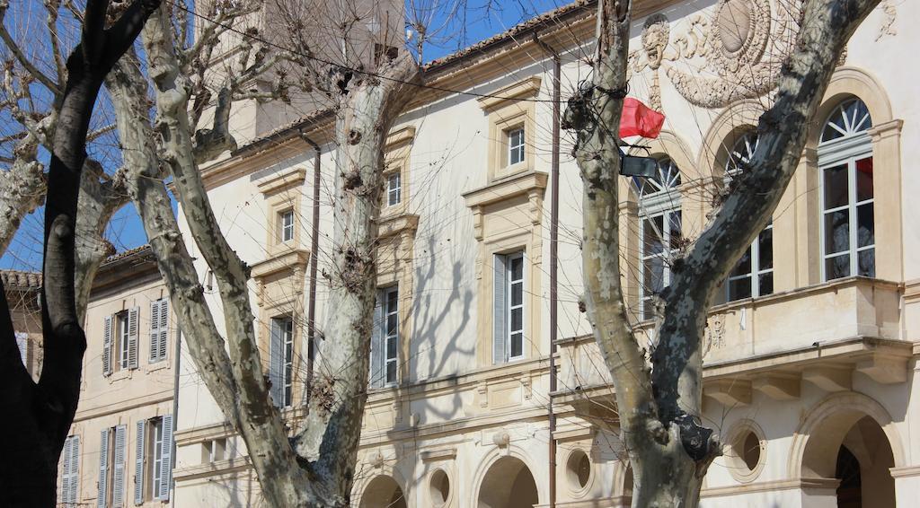 Mas De Valrugues Holifrance Aparthotel Saint-Remy-de-Provence Exterior photo